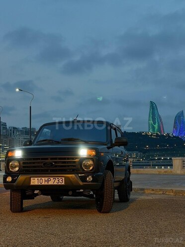 LADA (VAZ) Niva-3