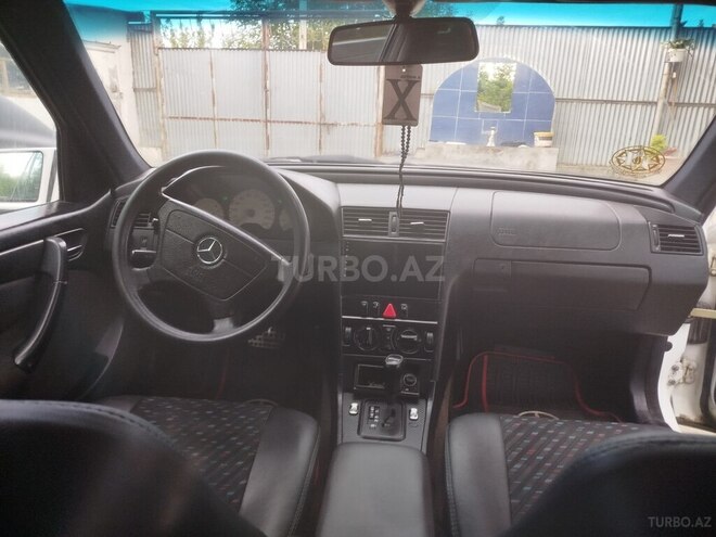 Mercedes C 220-6
