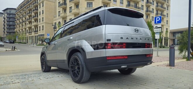 Hyundai Santa Fe-5