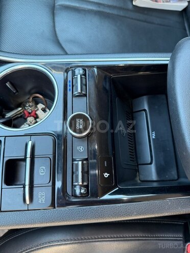 Kia K5-9