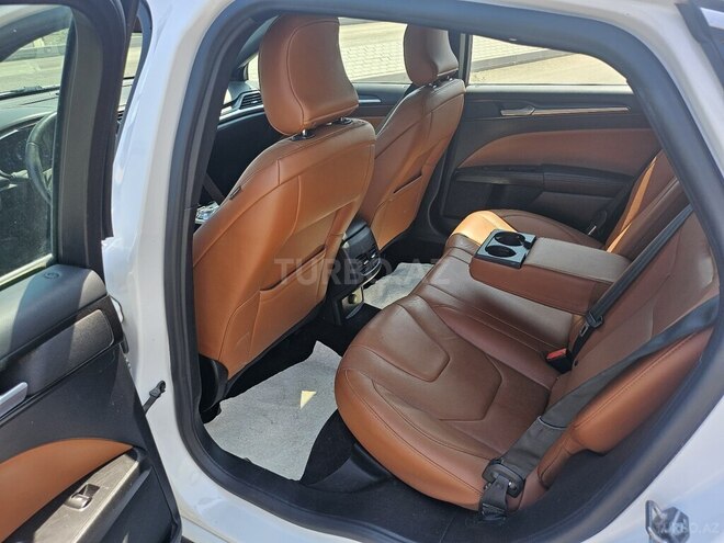 Ford Fusion (North America)-15