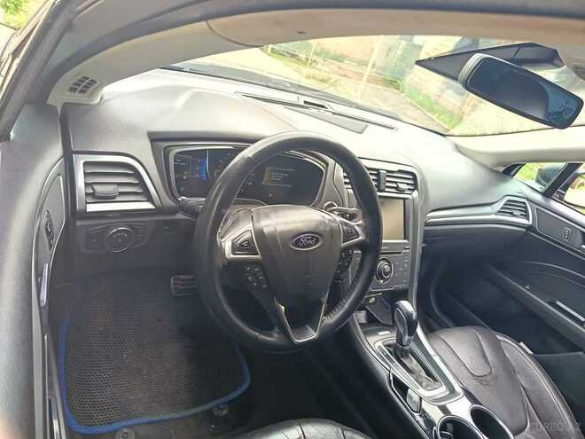 Ford Fusion (North America)-2