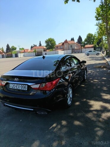 Hyundai Sonata-3