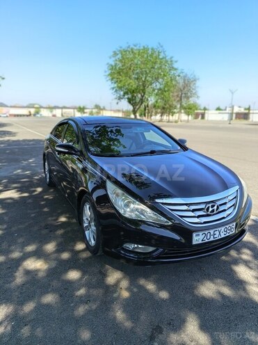 Hyundai Sonata-9