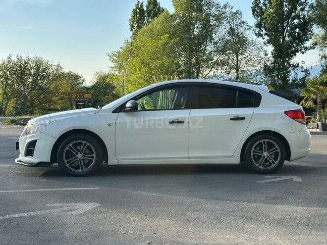 Chevrolet Cruze-6