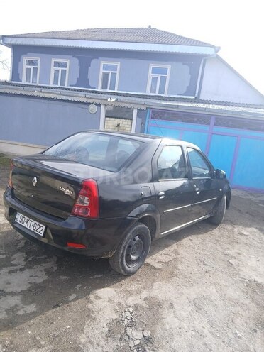 Renault Logan-5