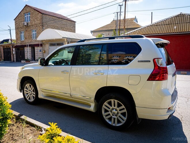 Toyota Land Cruiser Prado-6