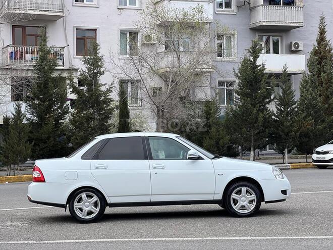 LADA (VAZ) Priora-12