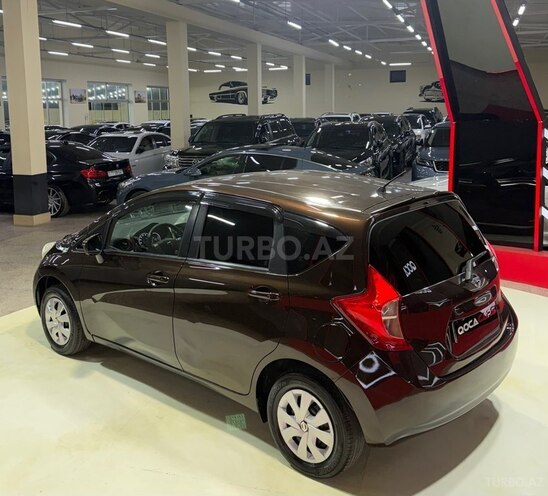 Nissan Note-6