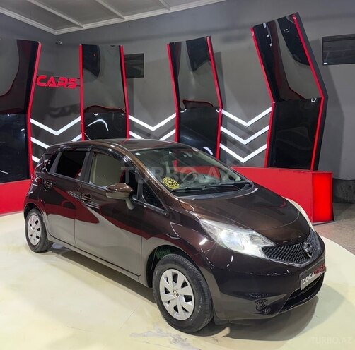 Nissan Note-2