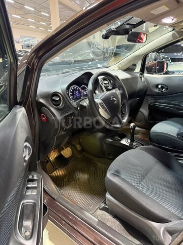 Nissan Note-10