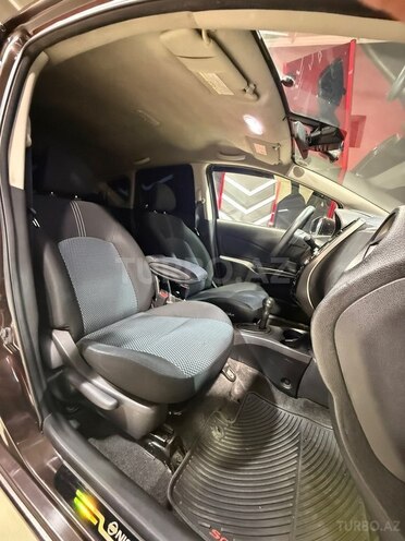 Nissan Note-13