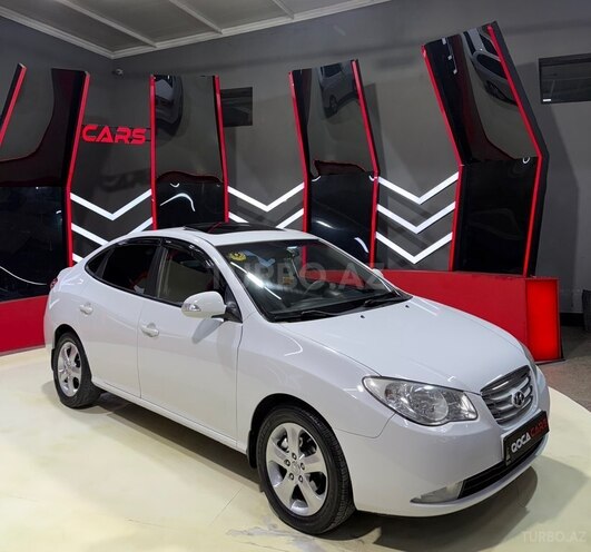 Hyundai Elantra-2