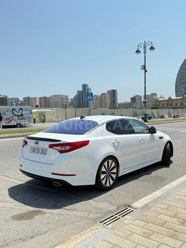 Kia Optima-5