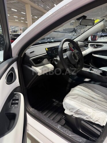 BYD Seal 05-12