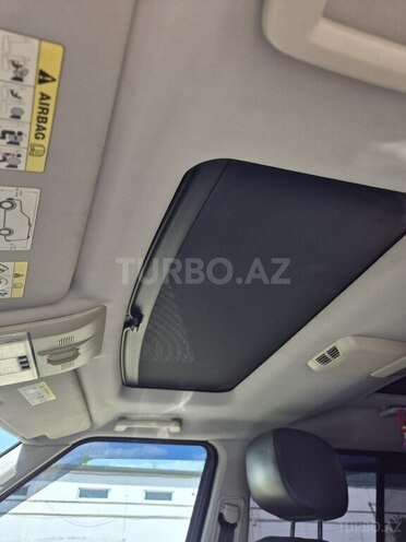 Land Rover Discovery-18
