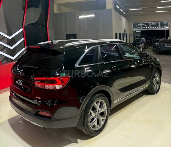 Kia Sorento-8