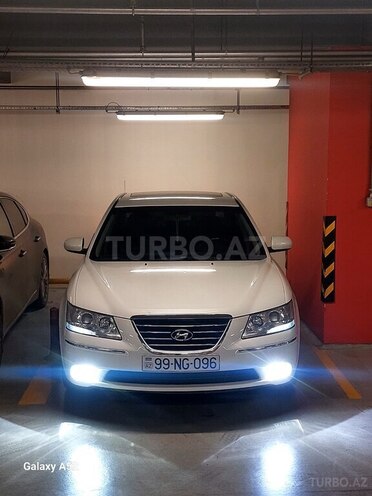 Hyundai Sonata-1