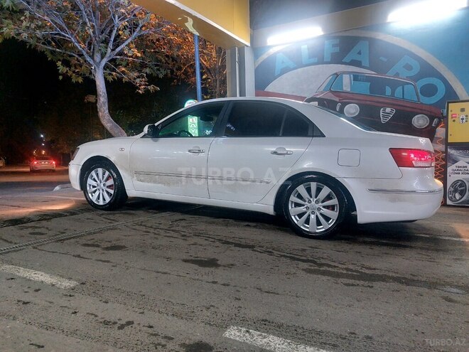 Hyundai Sonata-7