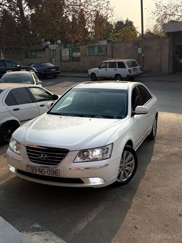 Hyundai Sonata-9