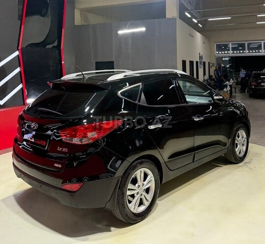 Hyundai ix35-10