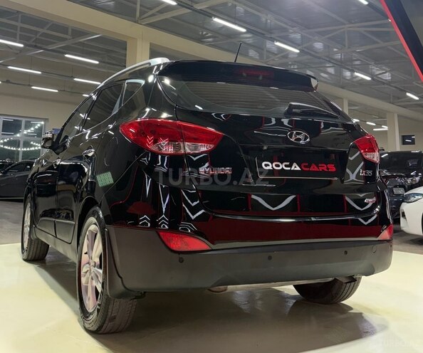Hyundai ix35-12