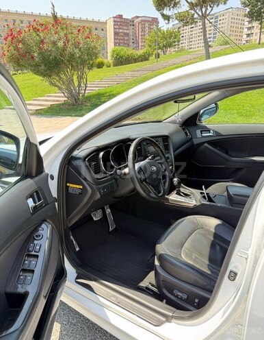 Kia Optima-8