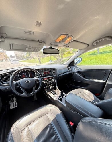 Kia Optima-14
