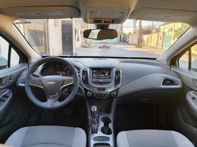 Chevrolet Cruze-7