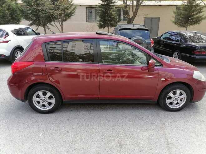 Nissan Tiida-6