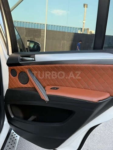 BMW X5-7