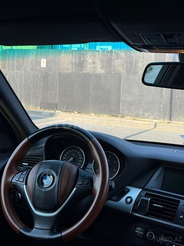BMW X5-8