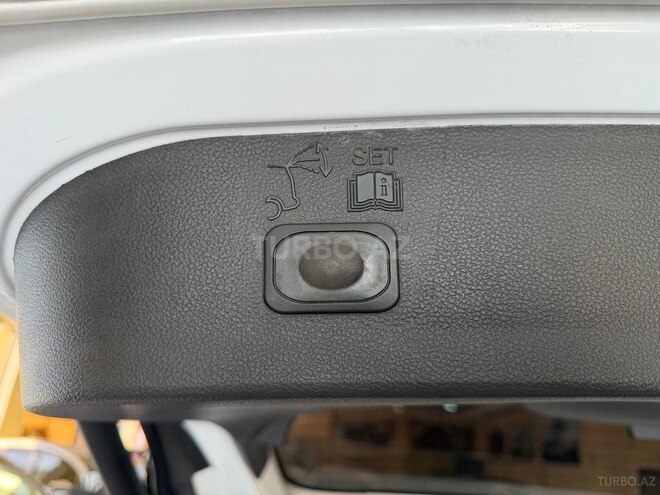 Ford Kuga-17