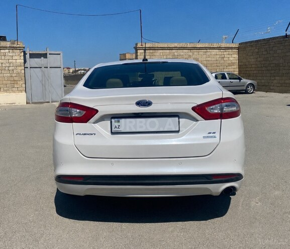 Ford Fusion (North America)-2