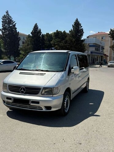 Mercedes Vito 112 CDI-1