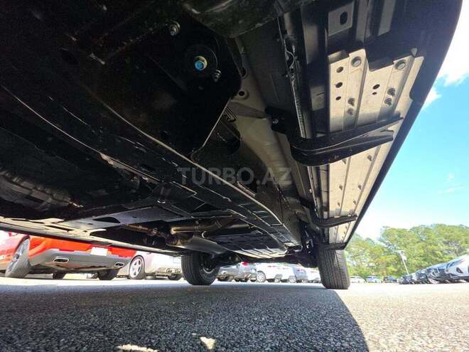 Nissan Armada-13