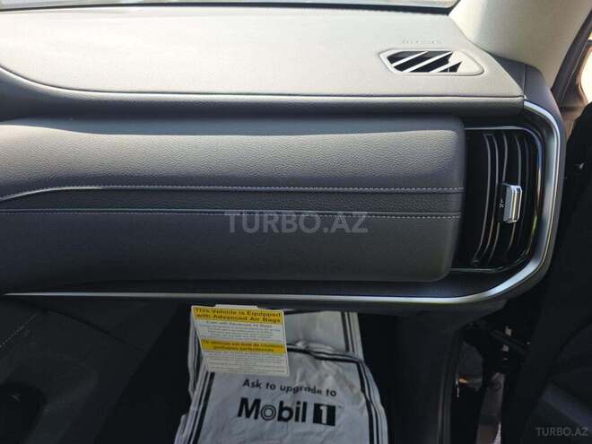 Nissan Armada-8