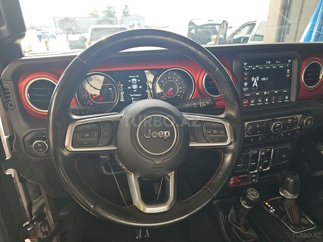 Jeep Gladiator-10