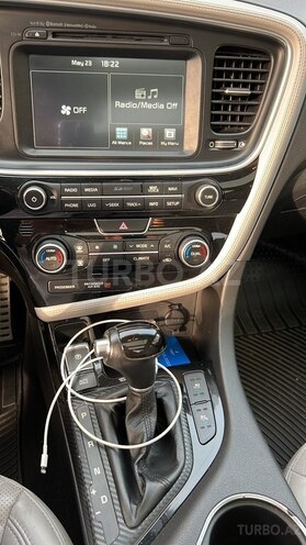 Kia Optima-13