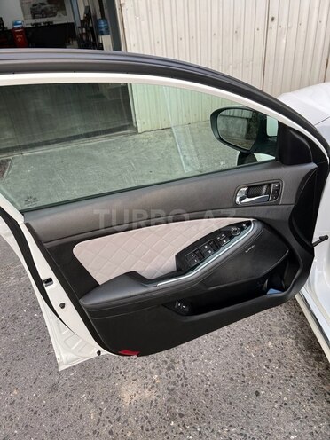 Kia Optima-7