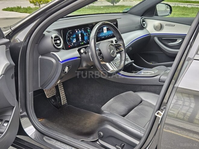 Mercedes E 300 e-6