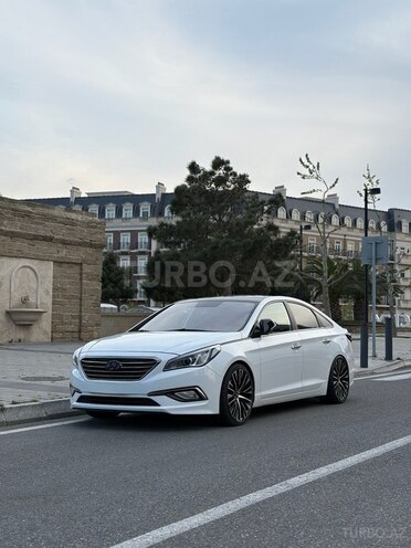 Hyundai Sonata-5