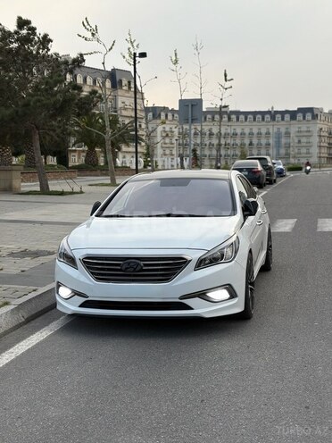 Hyundai Sonata-4