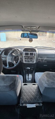 Mitsubishi Pajero io-3
