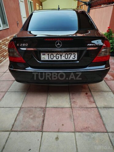 Mercedes E 220-4