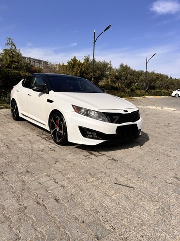 Kia Optima-2