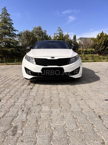 Kia Optima-4