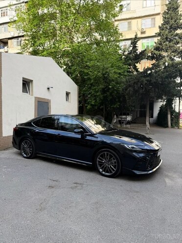 Toyota Camry-6