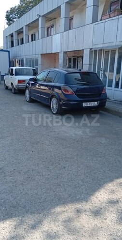 Opel Astra-10