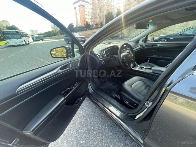 Ford Fusion (North America)-8